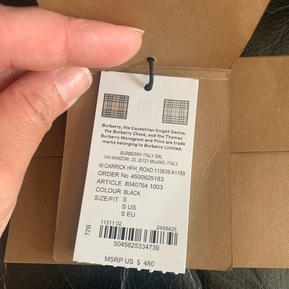 Burberry’s Oversized women’s shirt ! Very beautiful  “S” - Picture 3 of 7